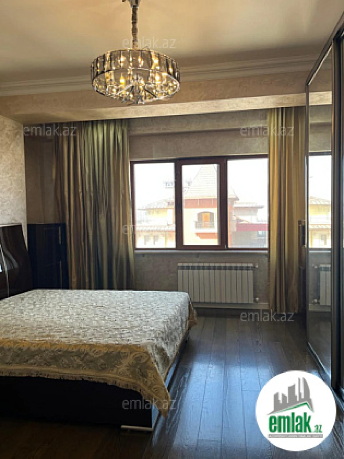 Satılır 3 otaqlı yeni tikili 150 m²