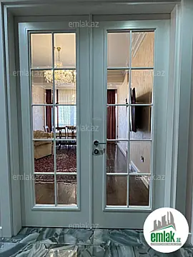 Satılır 3 otaqlı yeni tikili 150 m²