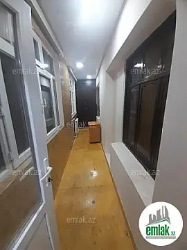 Satılır 2 otaqlı köhnə tikili 69 m²