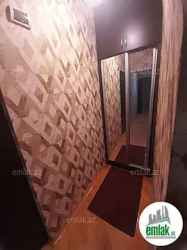 Satılır 2 otaqlı köhnə tikili 69 m²