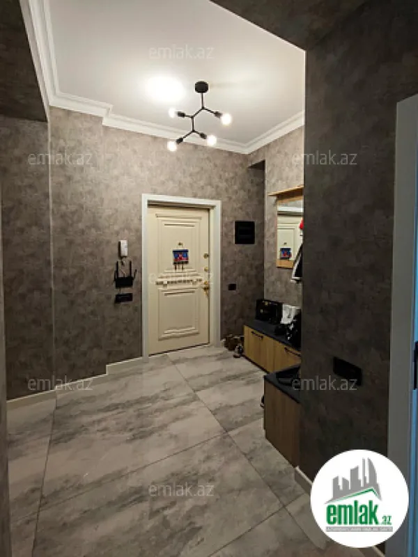 Satılır 3 otaqlı yeni tikili 150 m²