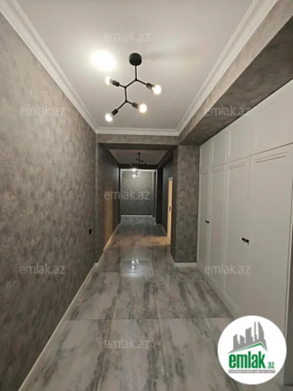 Satılır 3 otaqlı yeni tikili 150 m²