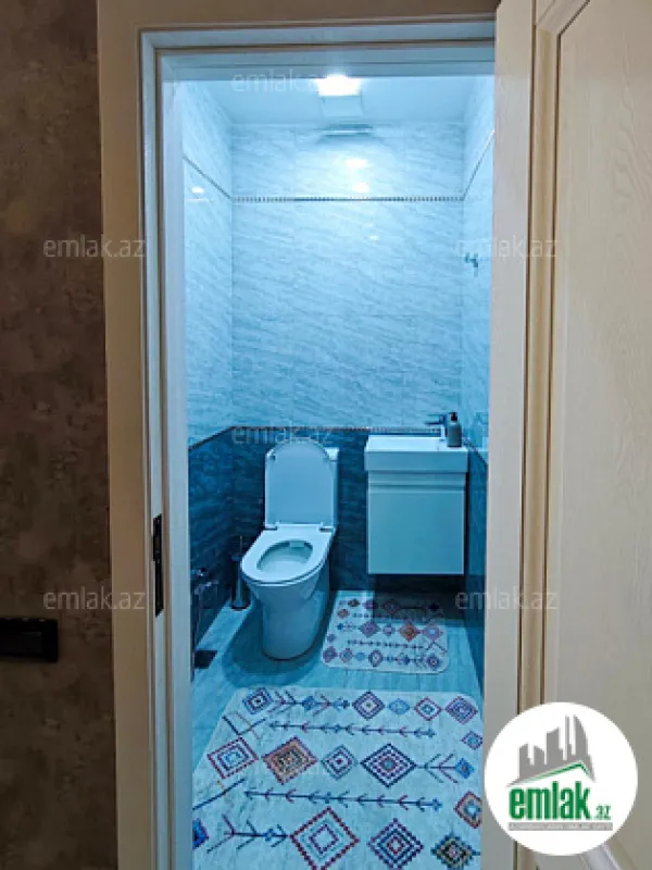 Satılır 3 otaqlı yeni tikili 150 m²