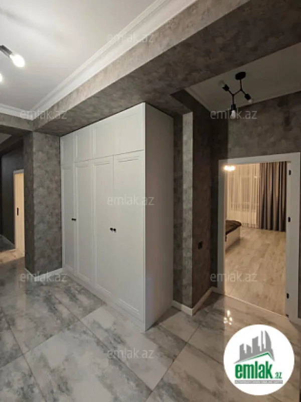 Satılır 3 otaqlı yeni tikili 150 m²