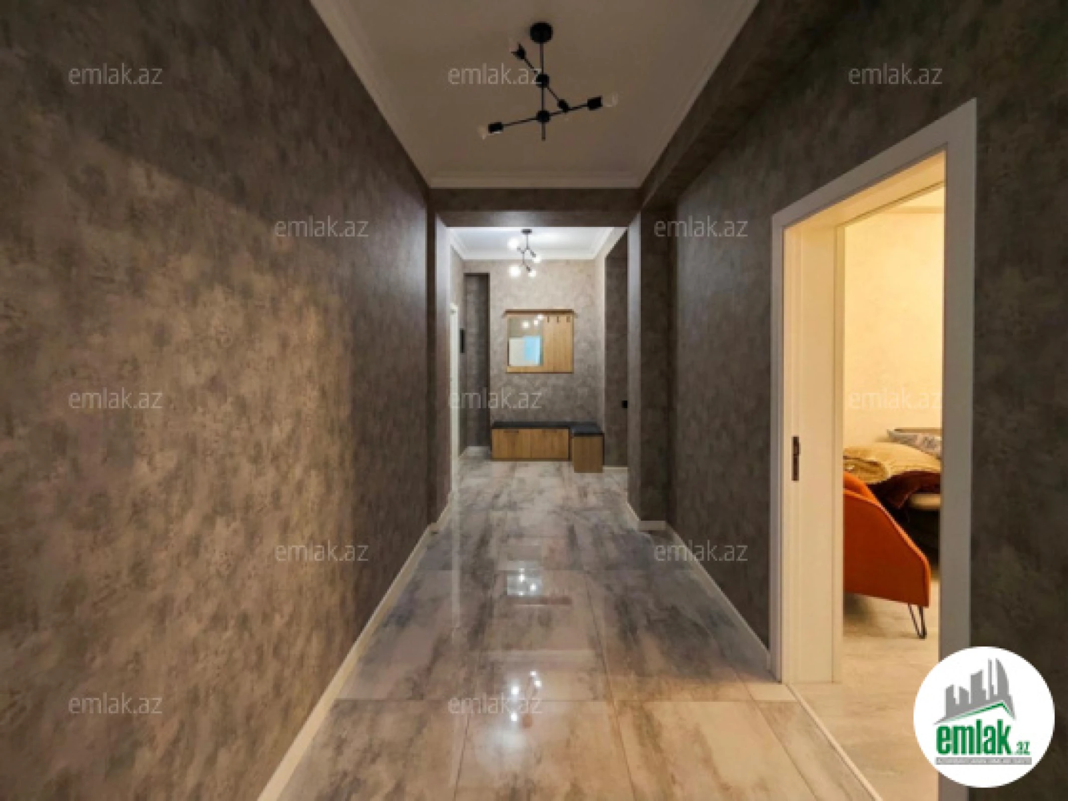 Satılır 3 otaqlı yeni tikili 150 m²