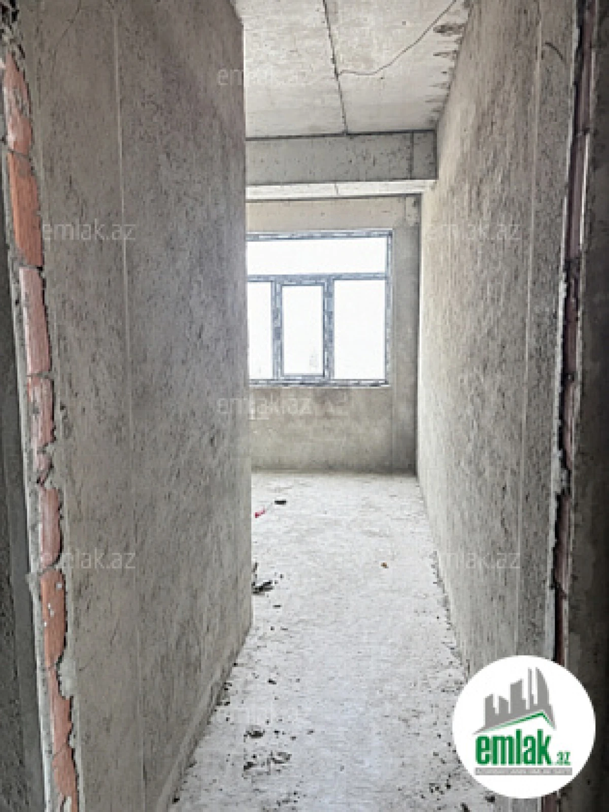 Satılır 4 otaqlı yeni tikili 115 m²