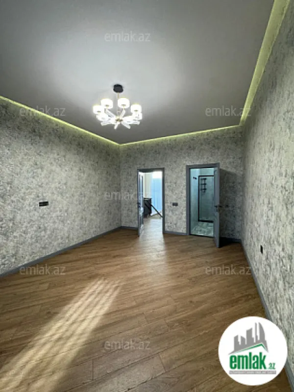 Satılır 5 otaqlı mənzil 240 m²