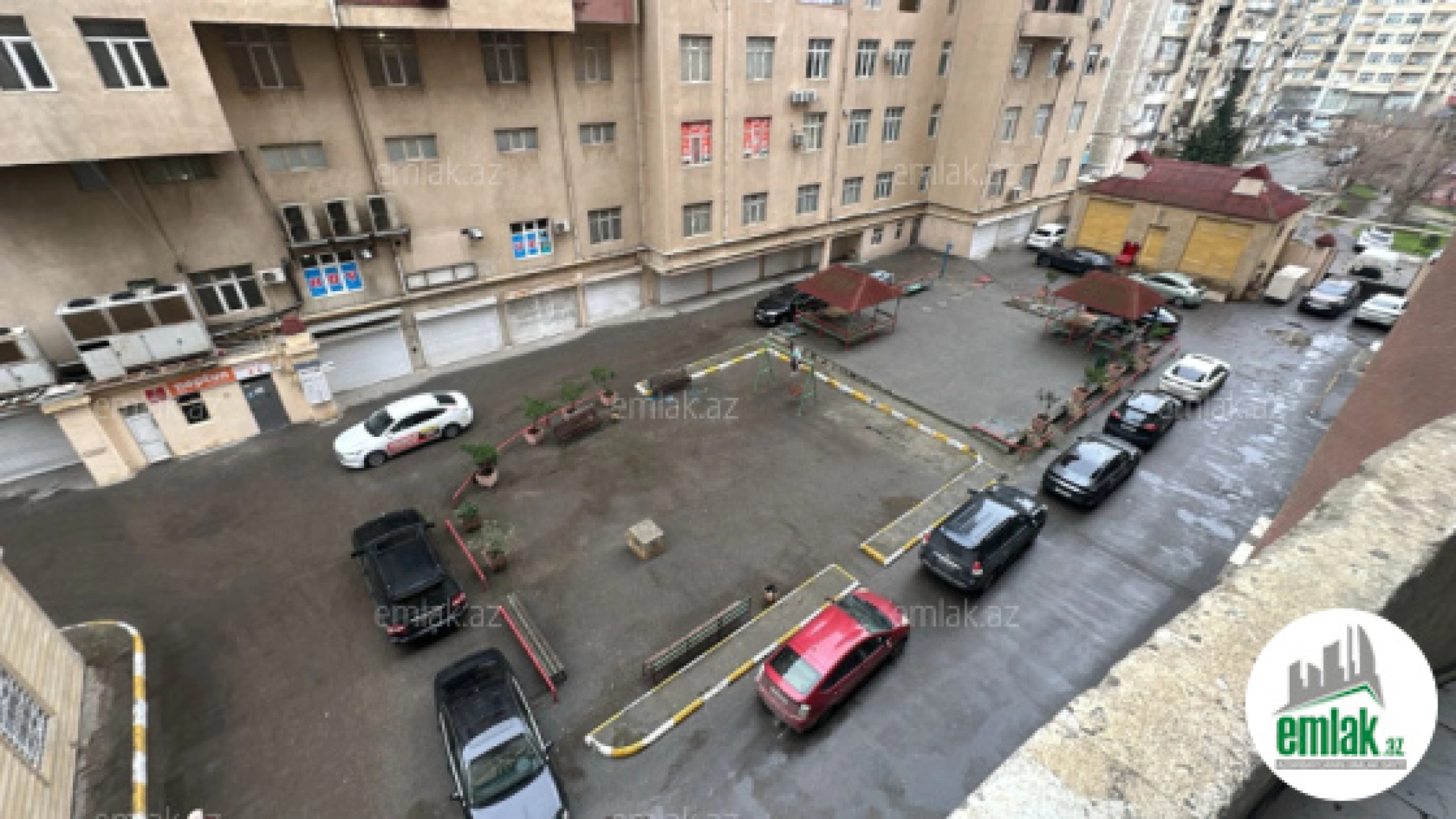 Satılır 2 otaqlı yeni tikili 70 m²