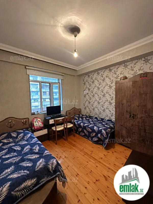 Satılır 2 otaqlı yeni tikili 70 m²