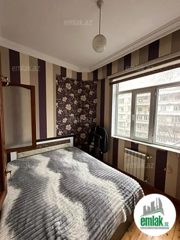 Satılır 2 otaqlı yeni tikili 70 m²