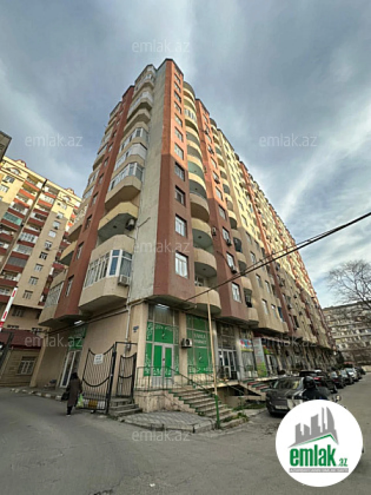 Satılır 2 otaqlı yeni tikili 70 m²