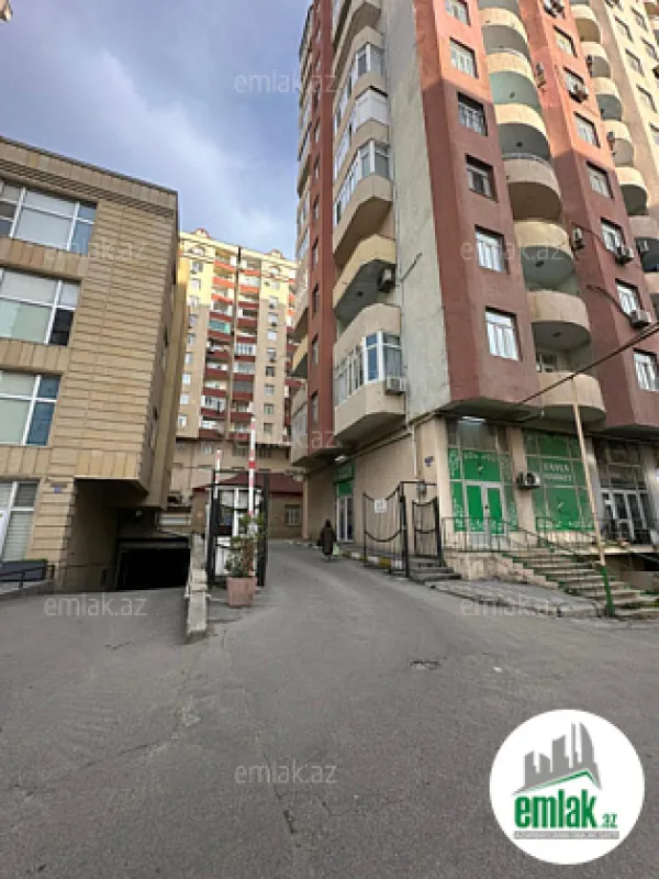 Satılır 2 otaqlı yeni tikili 70 m²