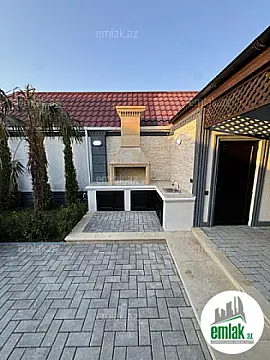 Satılır 4 otaqlı mənzil 130 m²