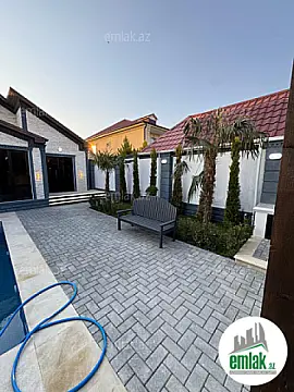 Satılır 4 otaqlı mənzil 130 m²