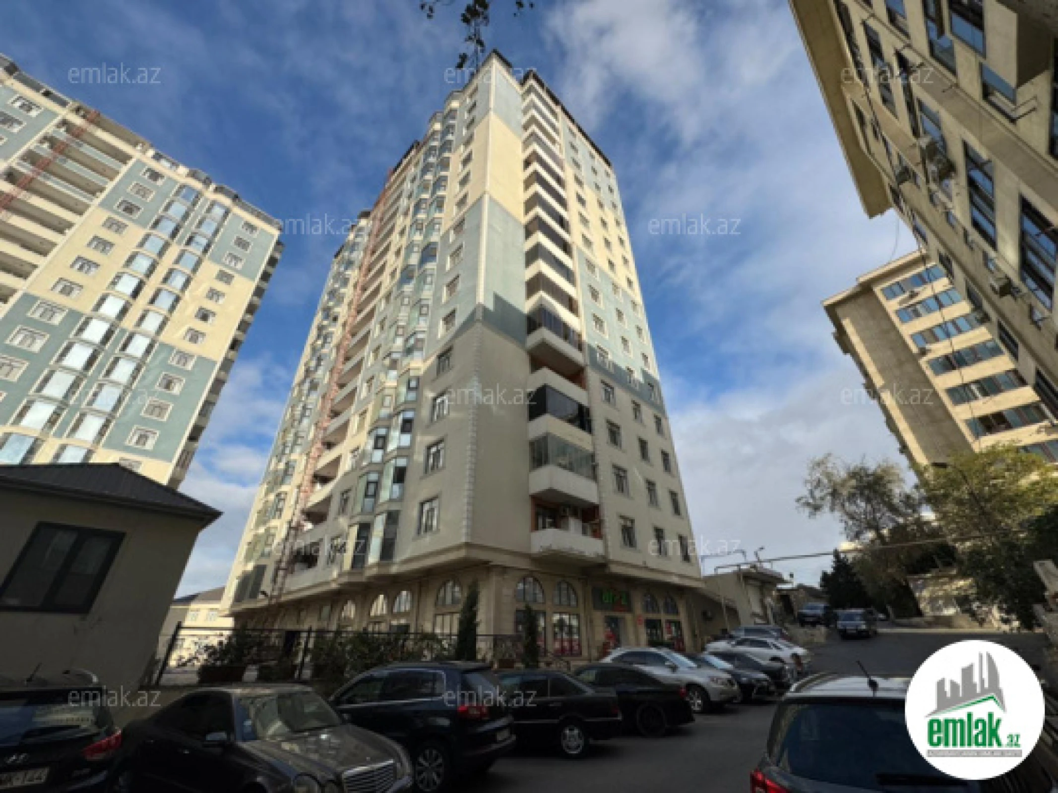 Satılır 4 otaqlı yeni tikili 133 m²