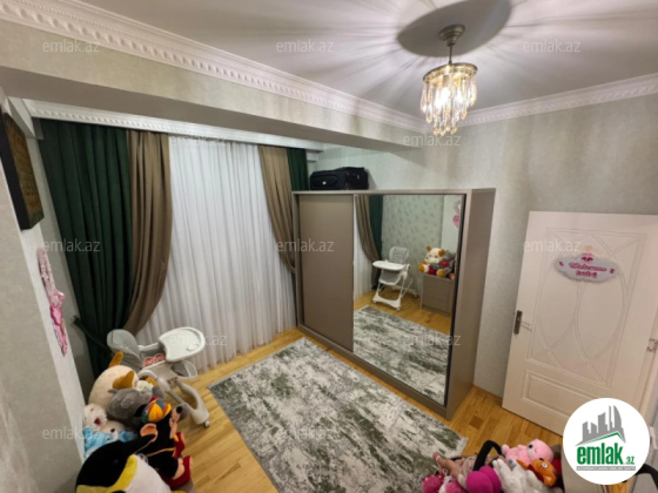 Satılır 4 otaqlı yeni tikili 133 m²