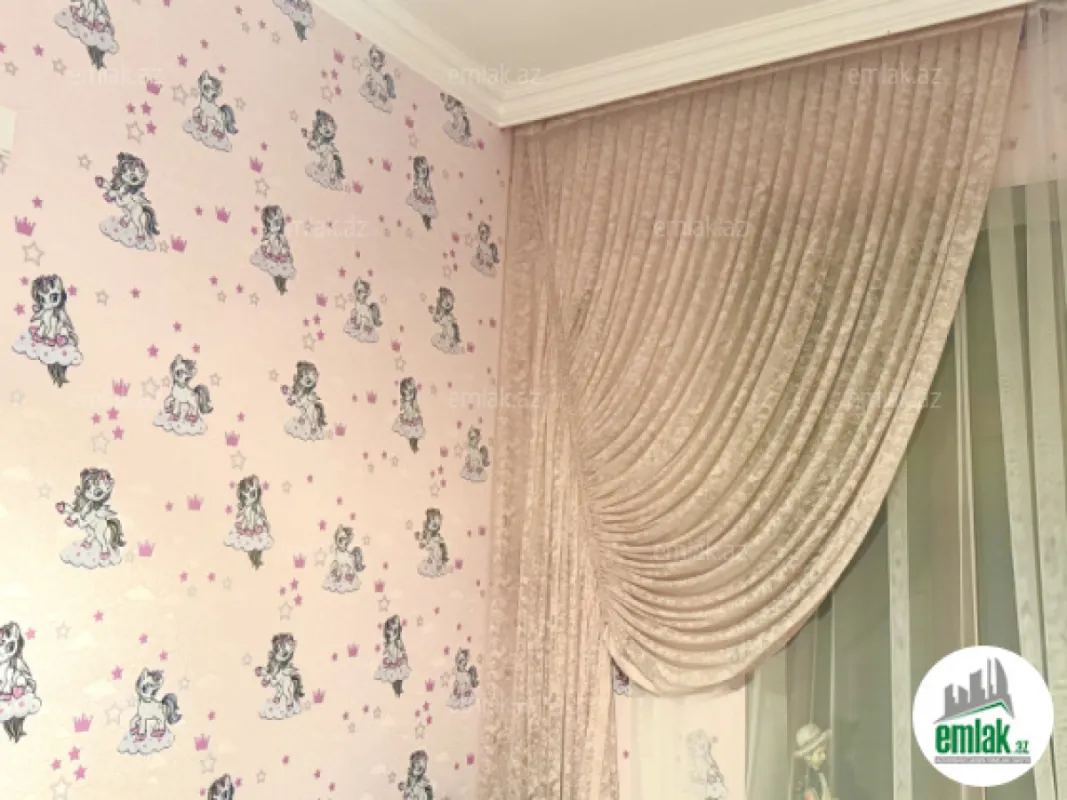 Satılır 5 otaqlı həyət evi 120 m²