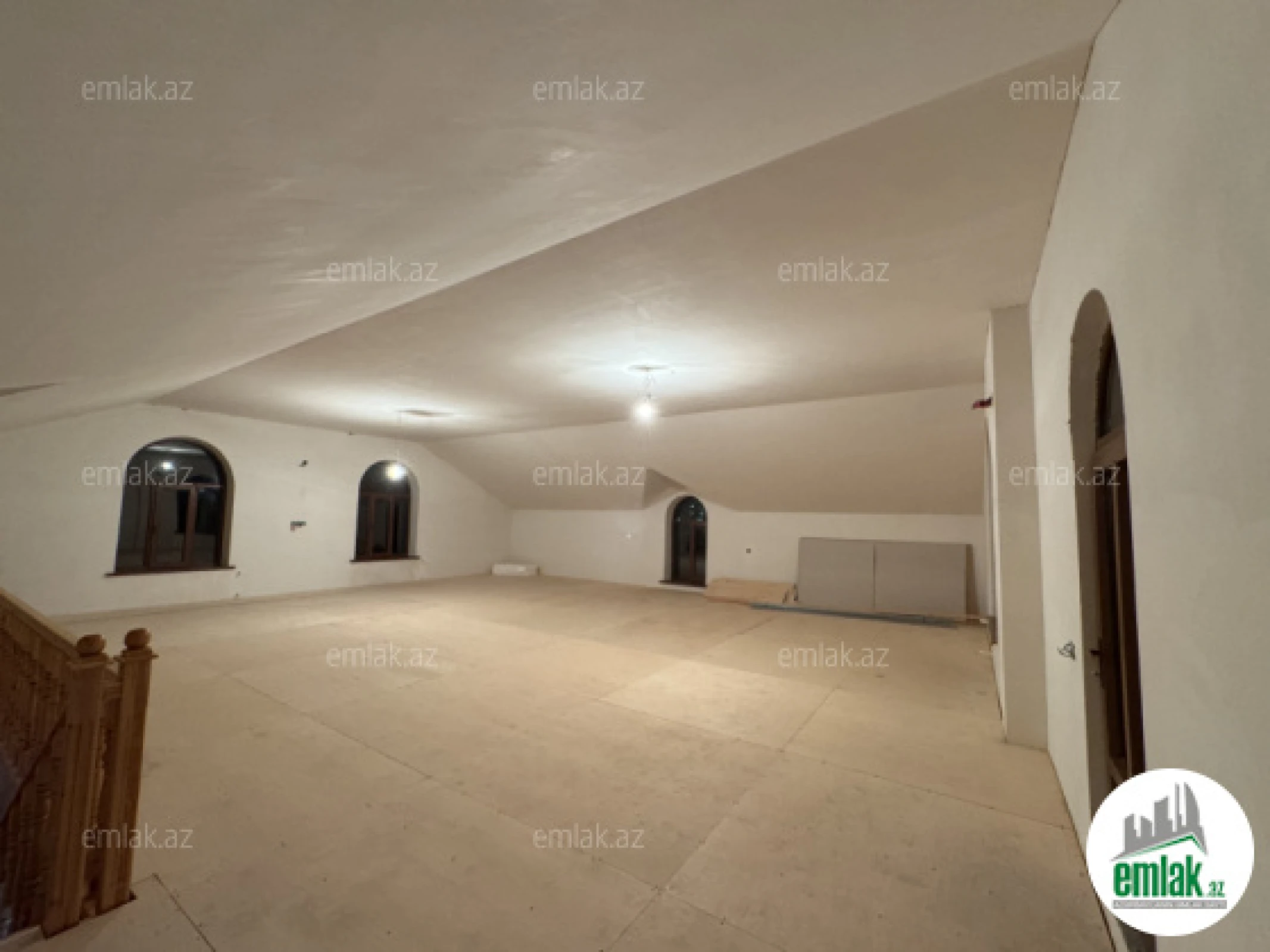 Satılır 5 otaqlı həyət evi 120 m²