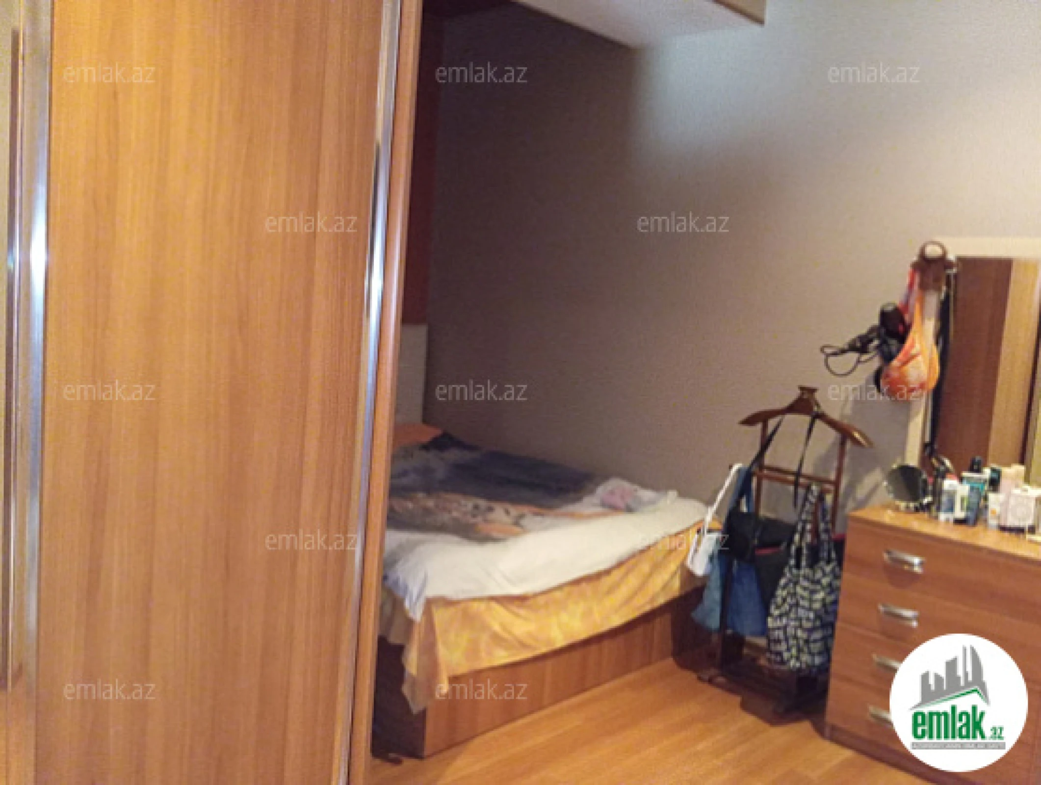 Satılır 3 otaqlı yeni tikili 78 m²