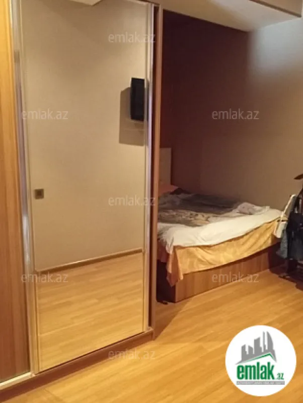 Satılır 3 otaqlı yeni tikili 78 m²