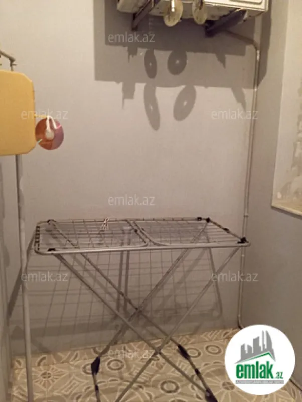 Satılır 3 otaqlı yeni tikili 78 m²