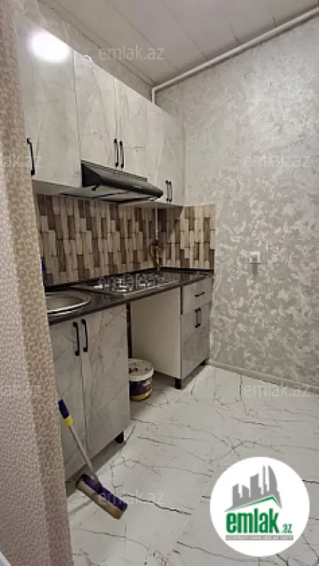 Satılır 2 otaqlı köhnə tikili 36 m²