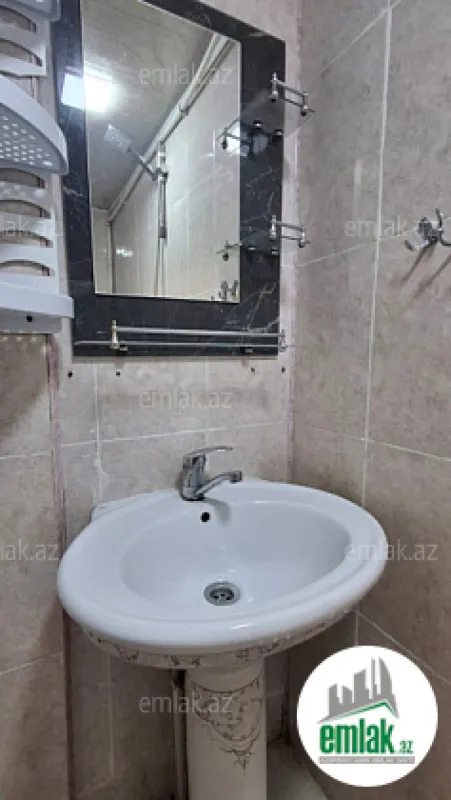 Satılır 2 otaqlı köhnə tikili 36 m²