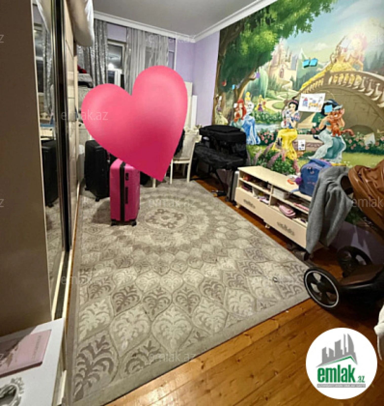 Satılır 2 otaqlı yeni tikili 75 m²