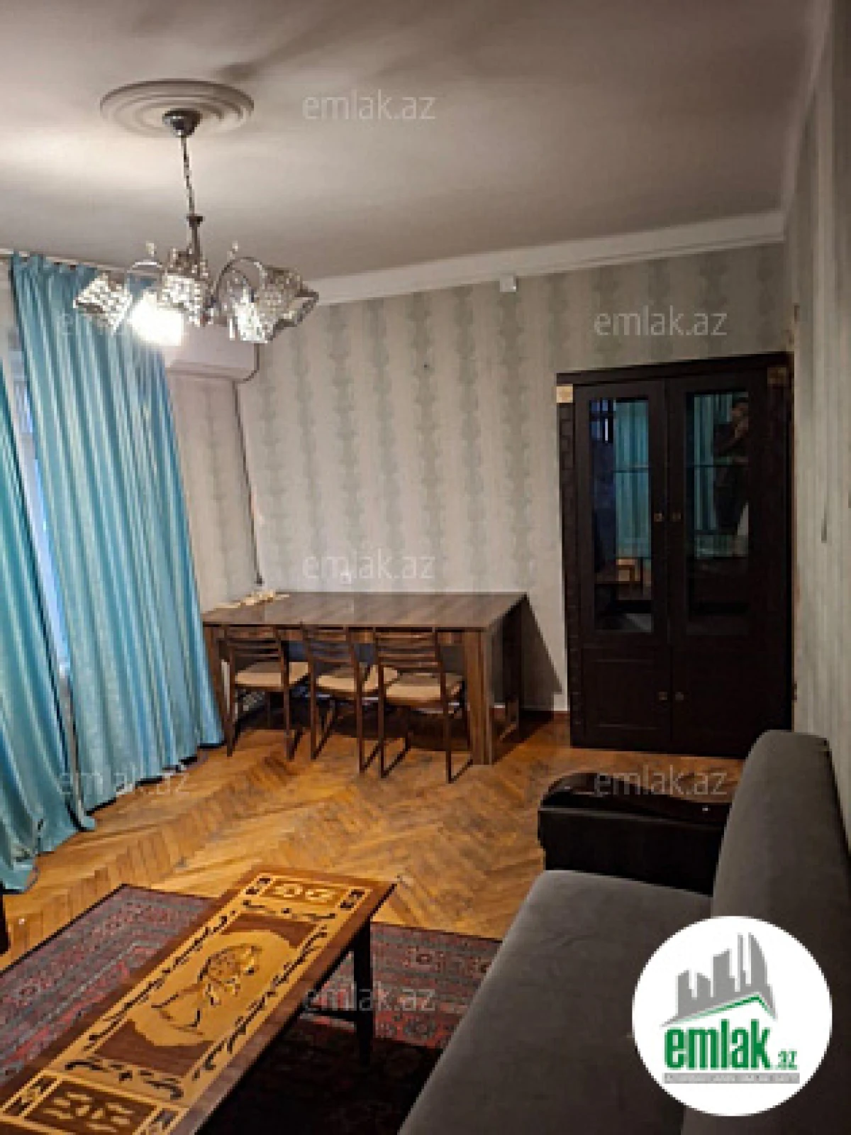 Satılır 2 otaqlı köhnə tikili 65 m²