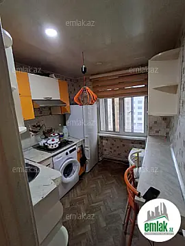 Satılır 2 otaqlı köhnə tikili 65 m²