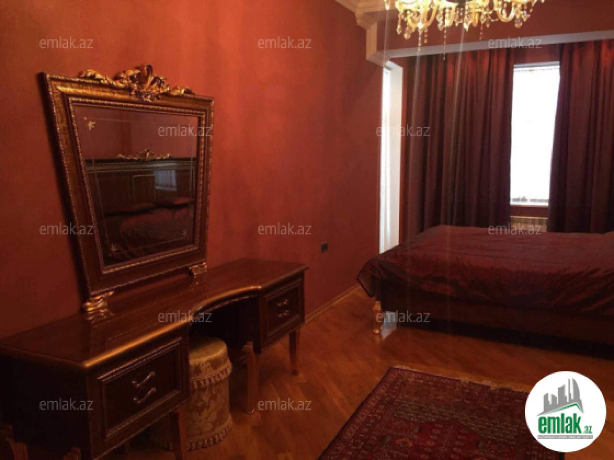 Satılır 3 otaqlı yeni tikili 175 m²