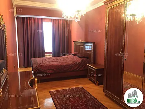 Satılır 3 otaqlı yeni tikili 175 m²