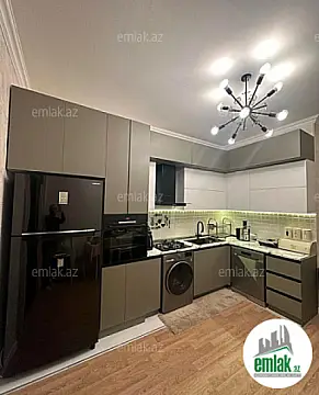 Satılır 3 otaqlı yeni tikili 110 m²