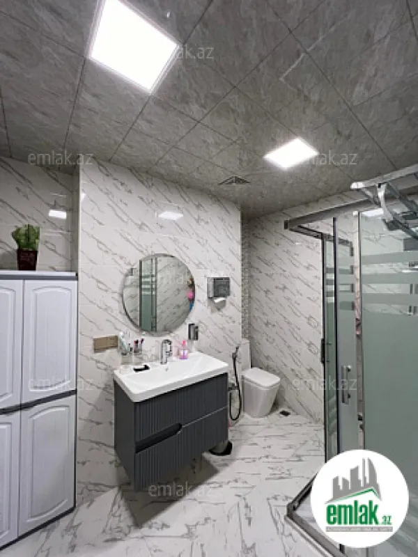 Satılır 3 otaqlı yeni tikili 110 m²