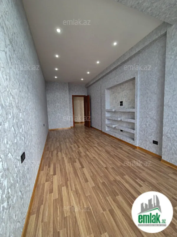 Satılır 3 otaqlı yeni tikili 120 m²