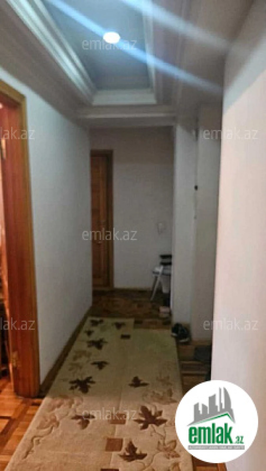 Satılır 2 otaqlı köhnə tikili 65 m²