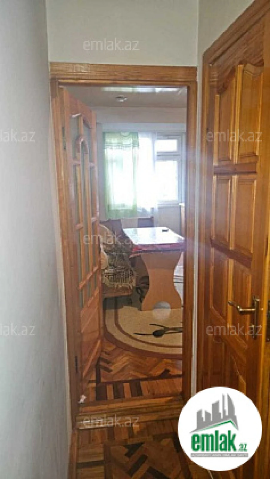 Satılır 2 otaqlı köhnə tikili 65 m²