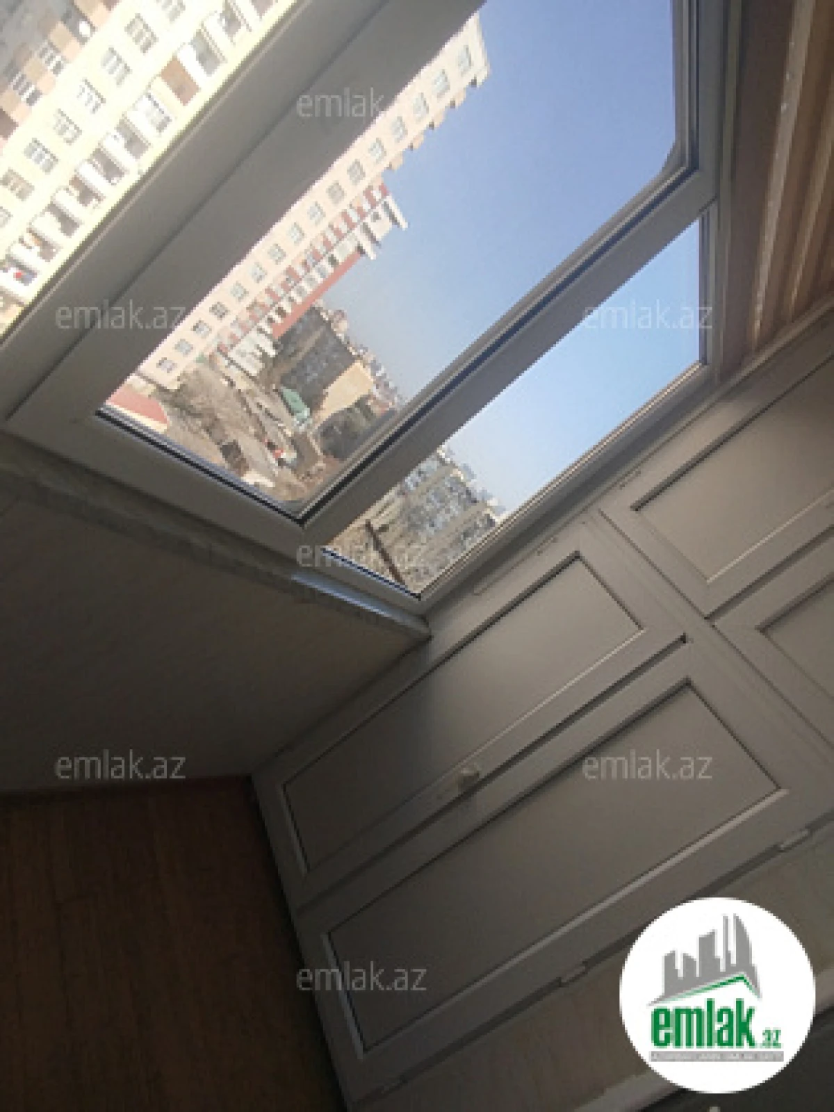 Satılır 3 otaqlı köhnə tikili 52 m²