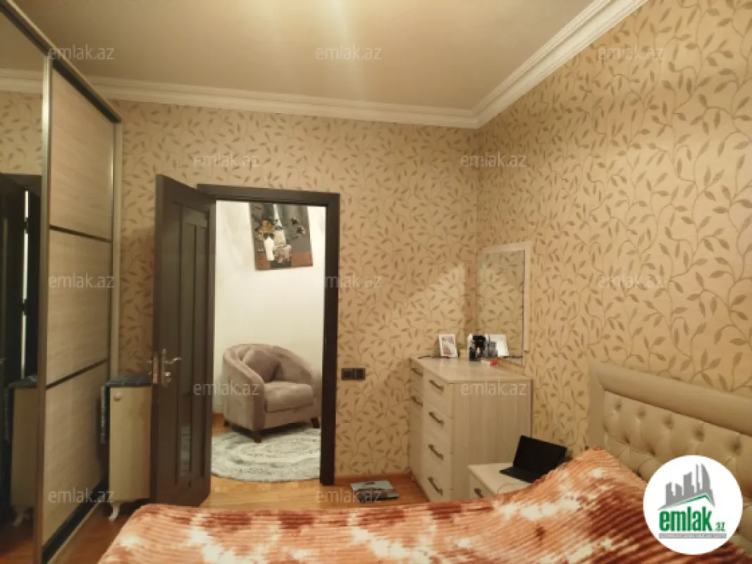 Satılır 3 otaqlı köhnə tikili 52 m²