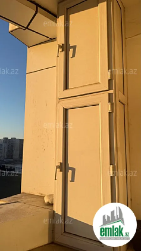 Satılır 4 otaqlı yeni tikili 170 m²