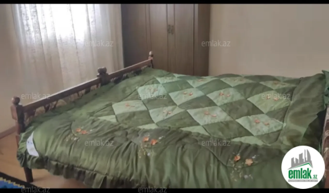 Satılır 5 otaqlı həyət evi 114 m²