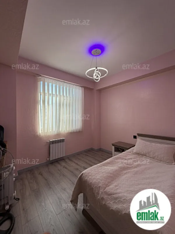 Satılır 4 otaqlı yeni tikili 100 m²