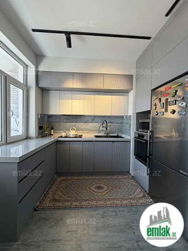 Satılır 4 otaqlı yeni tikili 100 m²