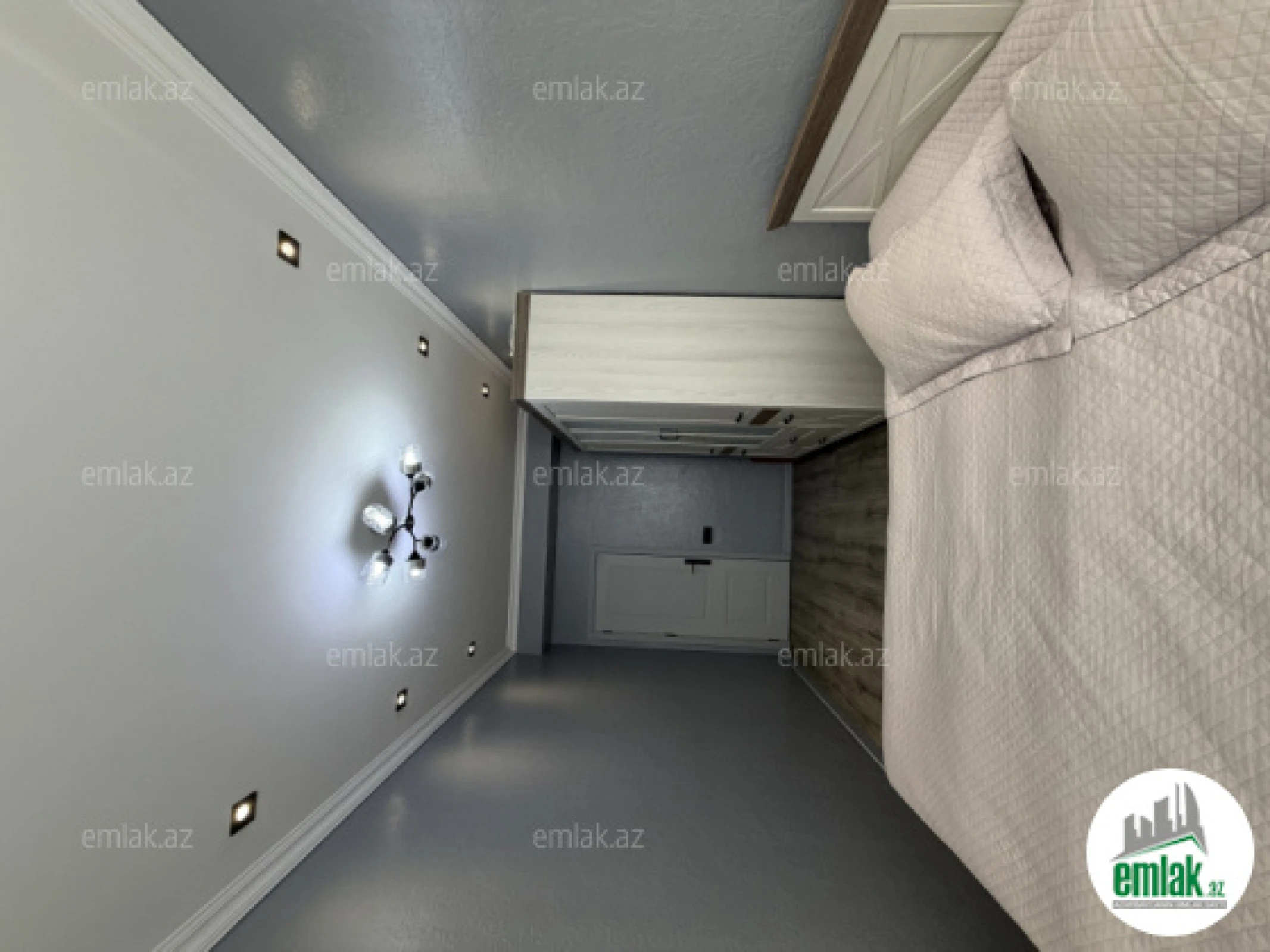 Satılır 4 otaqlı yeni tikili 100 m²