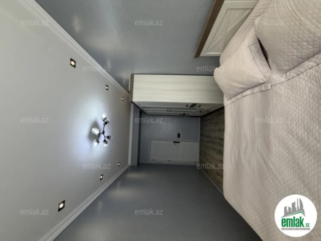 Satılır 4 otaqlı yeni tikili 100 m²