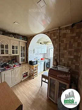 Satılır 2 otaqlı köhnə tikili 50 m²
