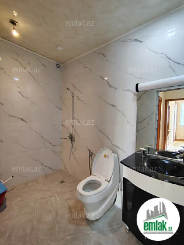 Satılır 2 otaqlı yeni tikili 60 m²