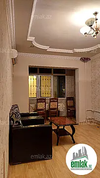Satılır 2 otaqlı köhnə tikili 65 m²