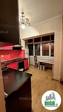 Satılır 2 otaqlı köhnə tikili 65 m²