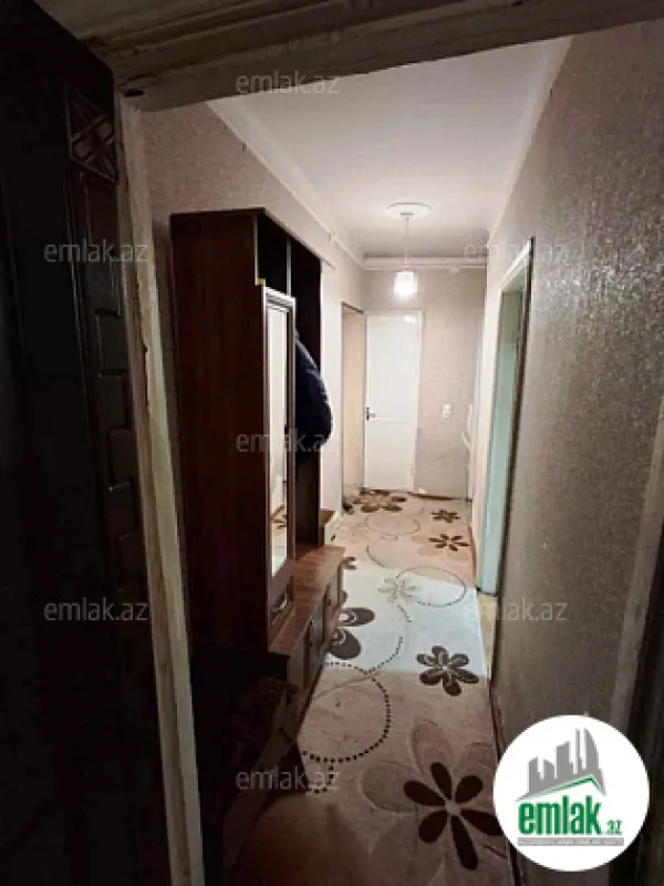 Satılır 2 otaqlı köhnə tikili 60 m²